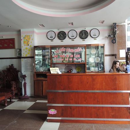 Hung Hieu Hotel Ми Тхо Екстериор снимка