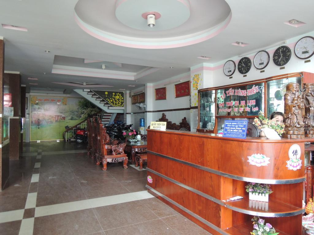 Hung Hieu Hotel Ми Тхо Екстериор снимка